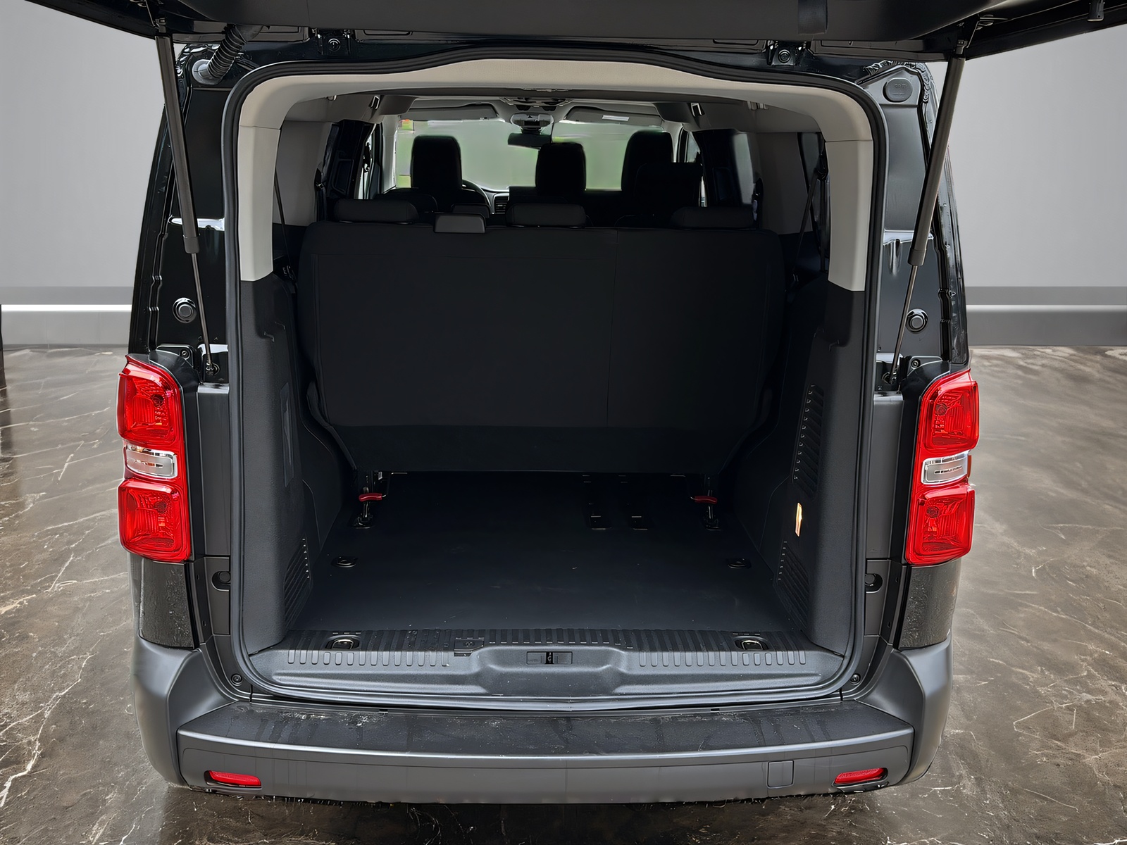 Vivaro Combi